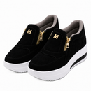 Max Orthopedic Sneakers